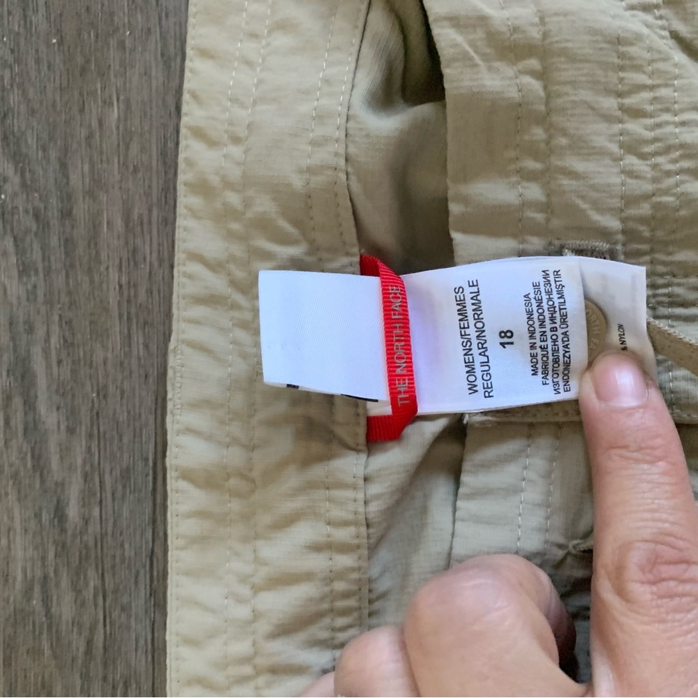 The North Face Women's Khaki Beige Casual Drawstring Pants - Picture 3 of 15